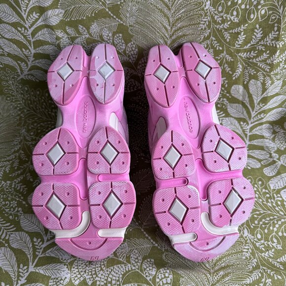 Joe Freshgoods x New Balance NB9060 Pink - Picture 5 of 8